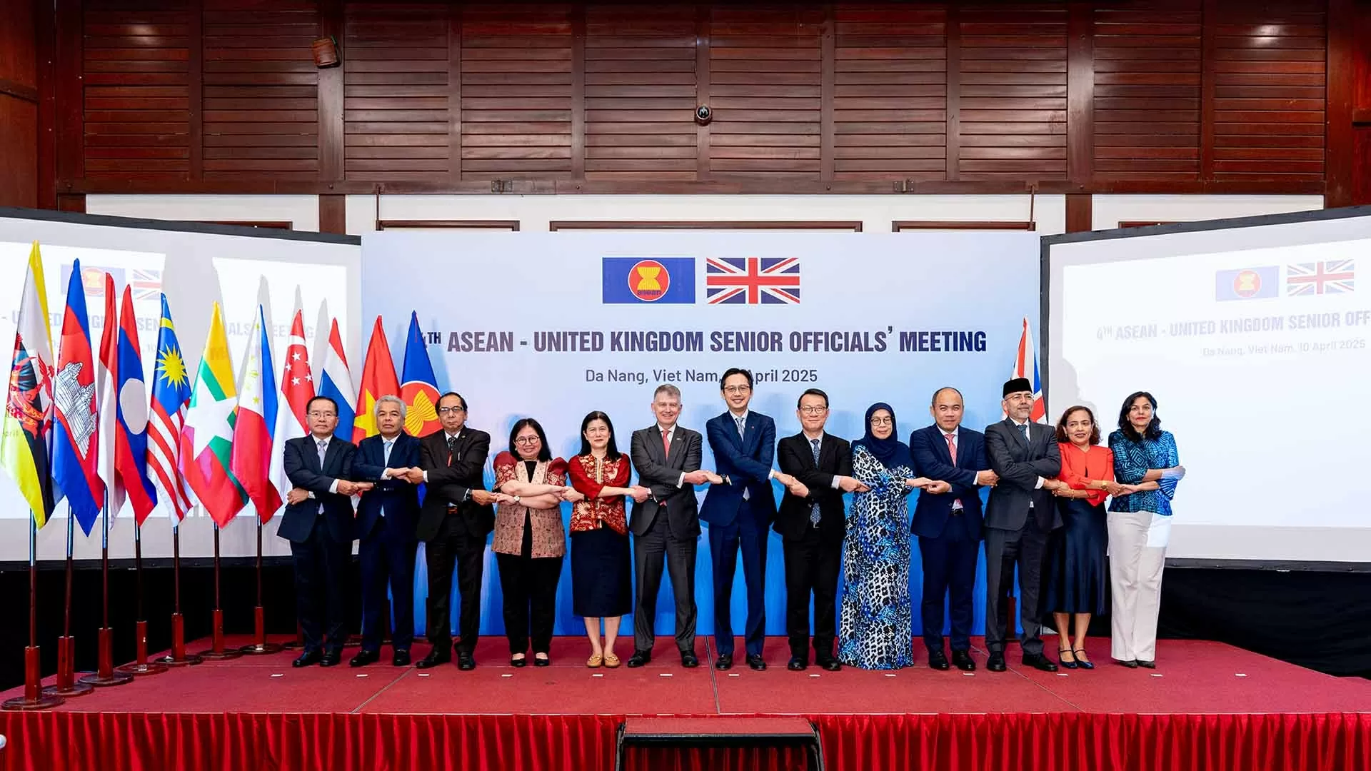 ASEAN-Vương quốc Anh: Quan hệ đối tác trẻ, năng động và nhiều tiềm năng ASEAN-Vương quốc Anh: Quan hệ đối tác trẻ, năng động và nhiều tiềm năng