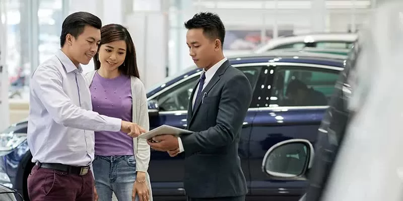 Tổng hợp các loại phí khi mua xe ô tô mới nhất năm 2025