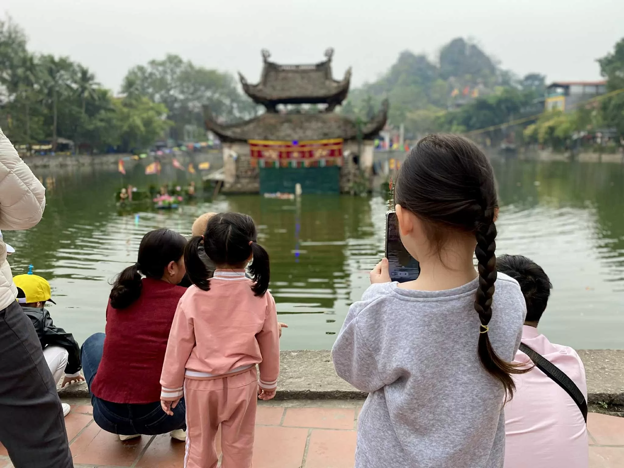 Về đất tổ của nghề rối nước Về đất tổ của nghề rối nước