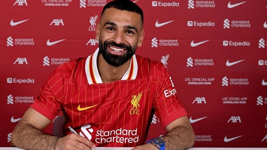 CHÍNH THỨC: Mohamed Salah ký hợp đồng mới với Liverpool