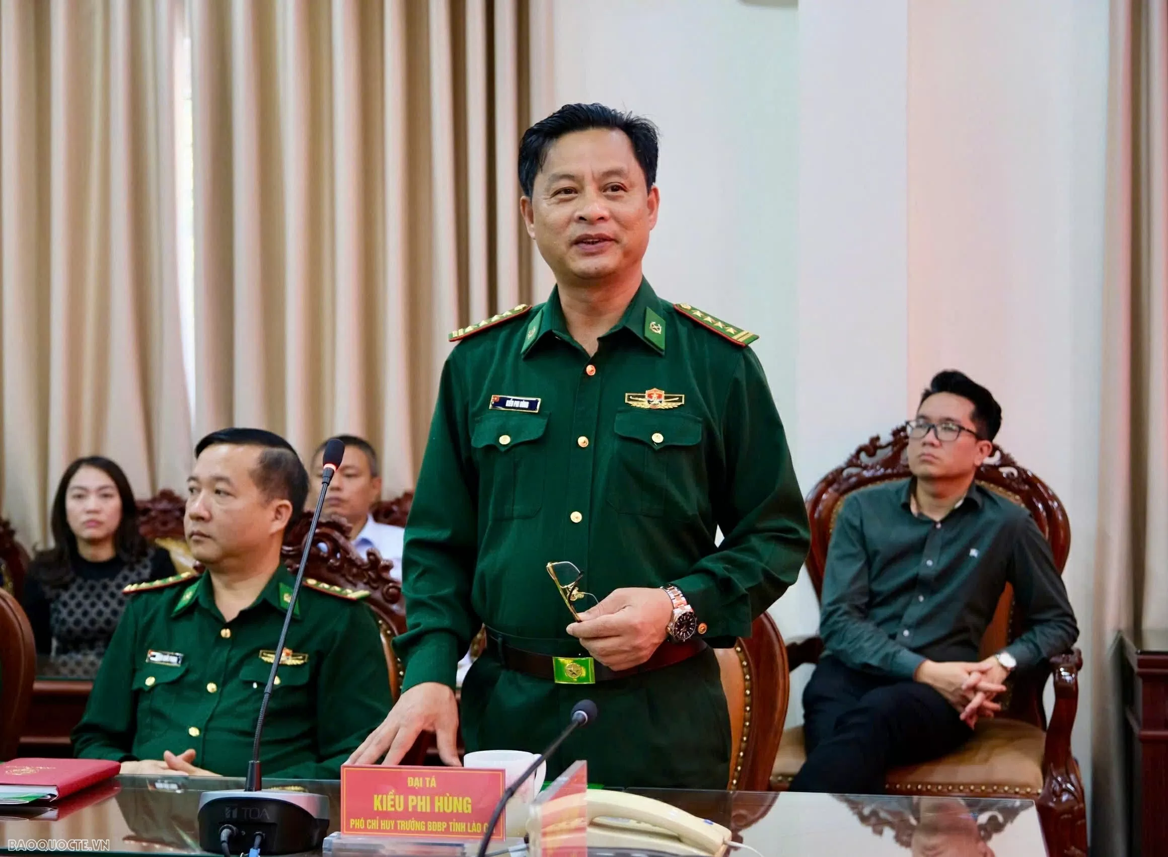 Đại tá Kiều Phi Hùng, Phó Chỉ huy trưởng Bộ đội Biên phòng tỉnh Lào Cai khẳng định, trong triển khai công tác biên phòng, biện pháp “lòng dân”, dựa vào dân có ý nghĩa sống còn. (Ảnh: Xuân Sơn)