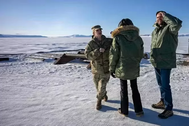 Biến động lớn tại căn cứ ở Greenland, Mỹ tuyên bố sẽ 'không dung thứ', cố thuyết phục người dân sở tại lợi ích của việc 'về chung nhà' Biến động lớn tại căn cứ ở Greenland, Mỹ tuyên bố sẽ 'không dung thứ', cố thuyết phục người dân sở tại lợi ích của việc 'về chung nhà'