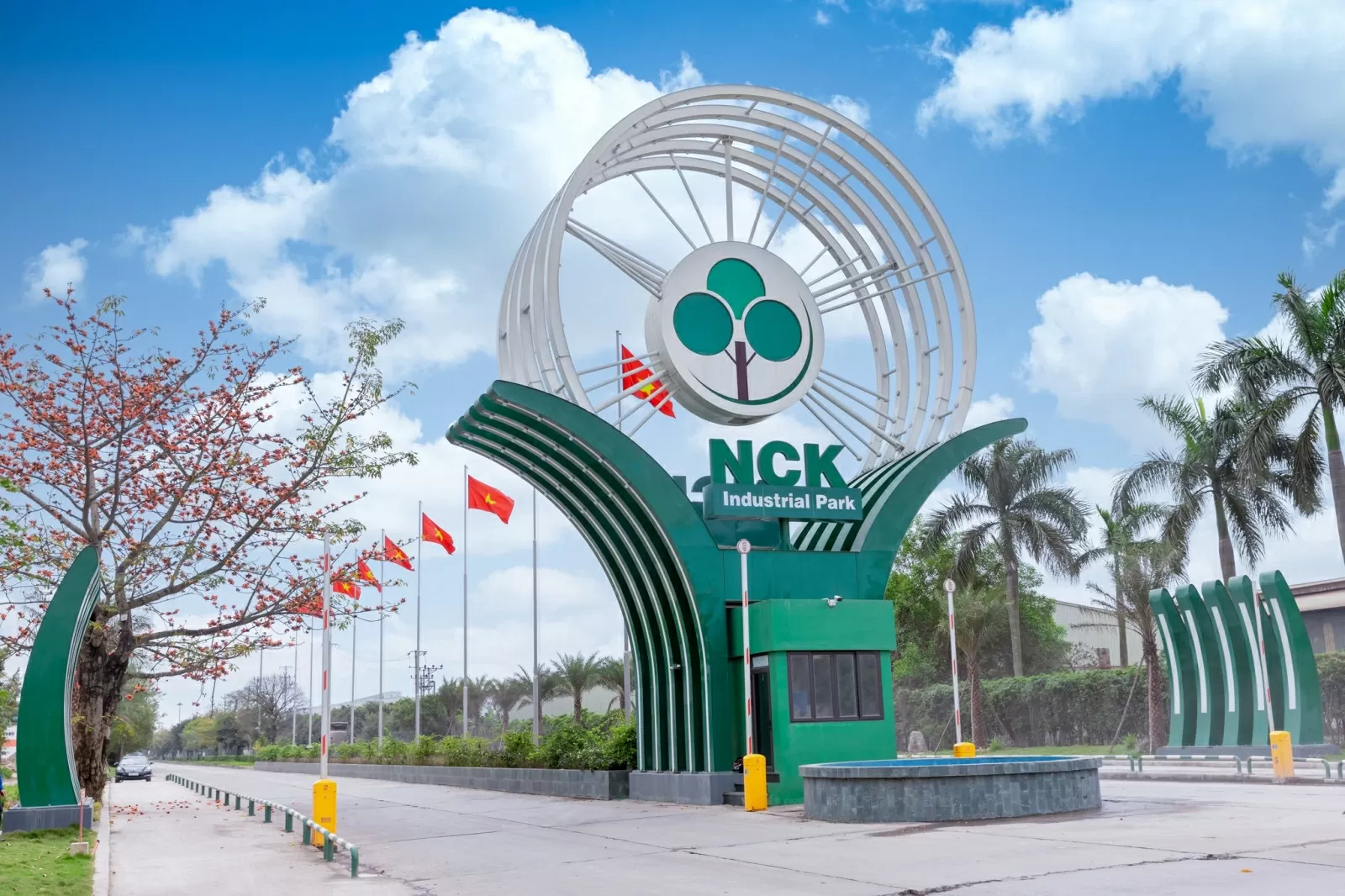 'Thắp sáng' kinh tế tuần hoàn trong kỷ nguyên mới (kỳ II): Từ hai bức thư của Đại tướng Võ Nguyên Giáp đến một khu công nghiệp sinh thái tiên phong 'Thắp sáng' kinh tế tuần hoàn trong kỷ nguyên mới (kỳ II): Từ hai bức thư của Đại tướng Võ Nguyên Giáp đến một khu công nghiệp sinh thái tiên phong