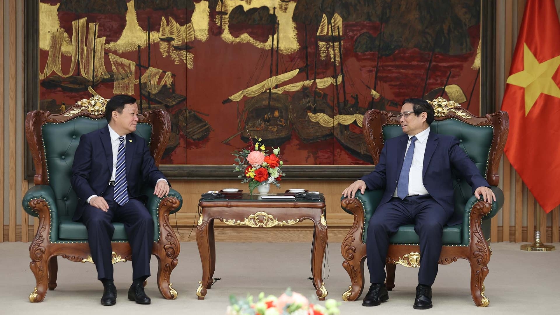 Thủ tướng Phạm Minh Chính tiếp Chủ tịch Tập đoàn tàu bay thương mại Trung Quốc