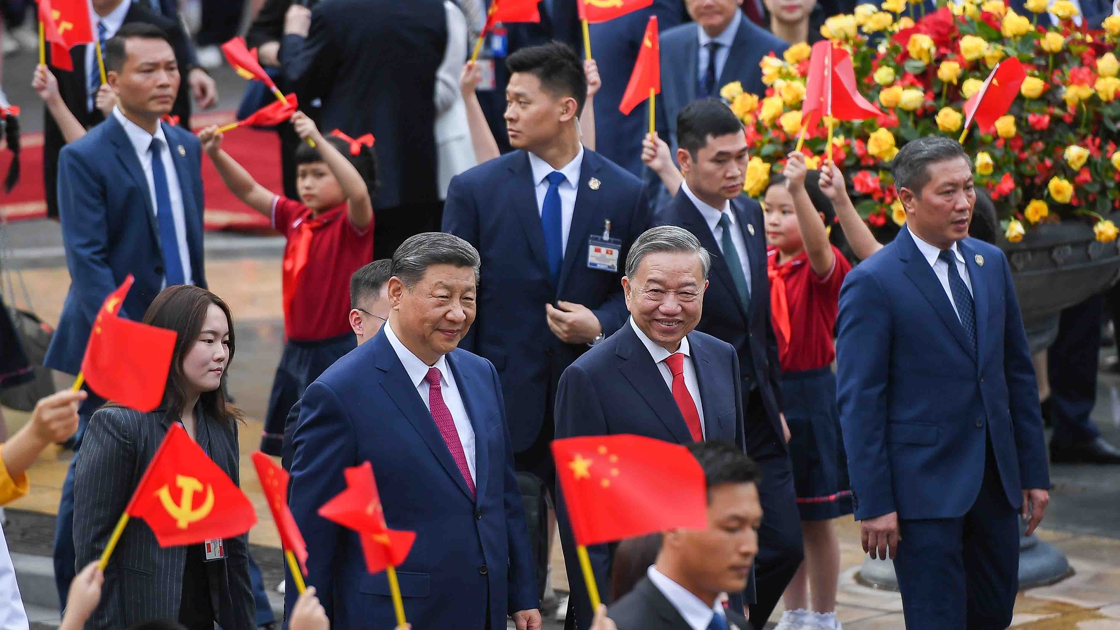 dai bac ren vang chao don tong bi thu chu tich nuoc tap can binh tham cap nha nuoc toi viet nam