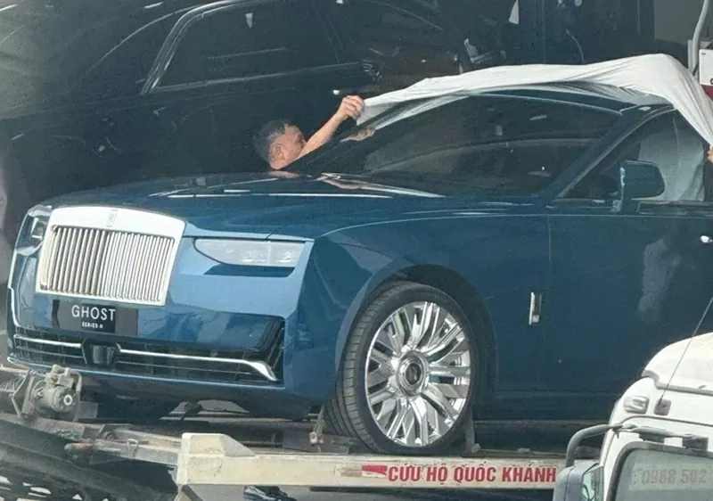 Rolls-Royce Ghost Series II sẽ được giới thiệu tại thị trường Việt Nam vào ngày 17/4 tới Rolls-Royce Ghost Series II sẽ được giới thiệu tại thị trường Việt Nam vào ngày 17/4 tới