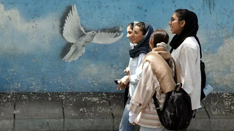 Đàm phán Mỹ-Iran: Phía trước là cánh cửa hẹp, phía sau là bầu trời rộng lớn