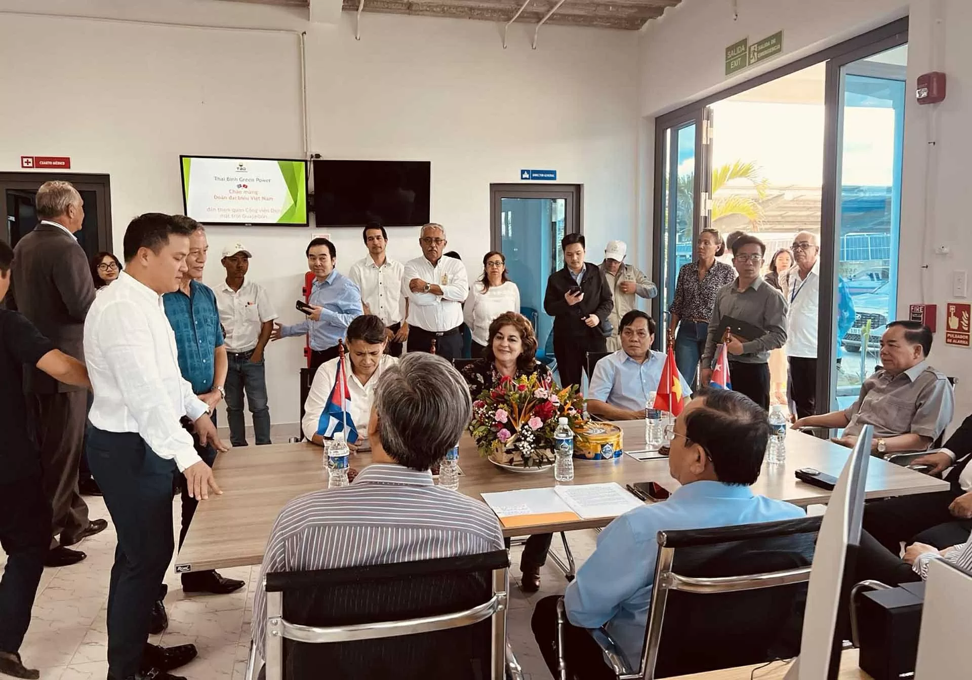 Việt Nam và Cuba đẩy mạnh hợp tác qua chuyến thăm ý nghĩa
