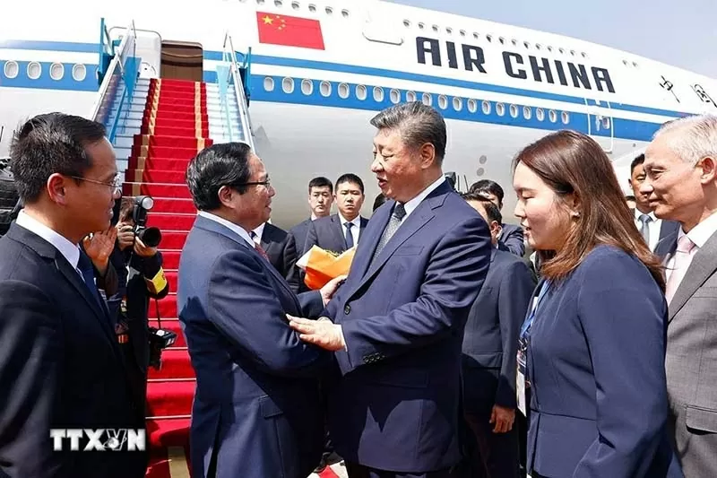 Thủ tướng Phạm Minh Chính ra sân bay tiễn Tổng Bí thư, Chủ tịch nước Trung Quốc Tập Cận Bình