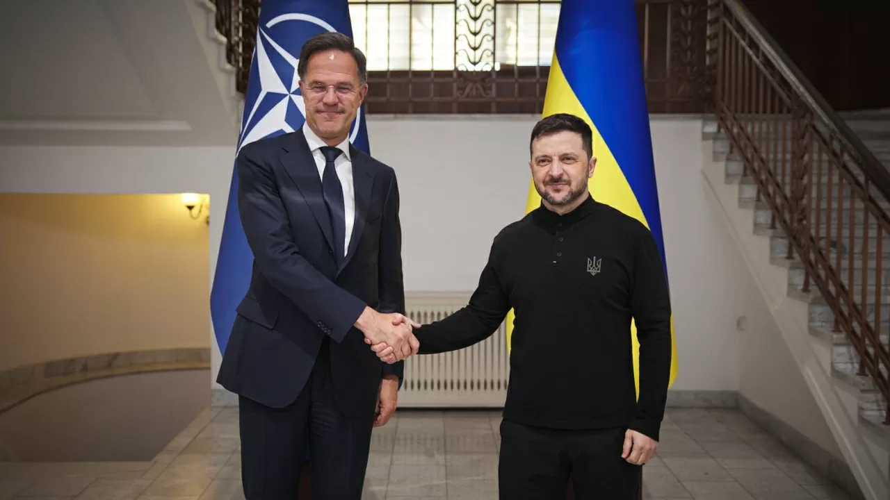 Tổng thư ký NATO Mark Rutte cho biết đã có chuyến thăm bất ngờ đến thành phố Odesa, miền Nam Ukraine và có cuộc gặp với Tổng thống nước chủ nhà Volodymyr Zelensky, ngày 15/4/2025. (Nguồn: X) Tổng thư ký NATO Mark Rutte cho biết đã có chuyến thăm bất ngờ đến thành phố Odesa, miền Nam Ukraine và có cuộc gặp với Tổng thống nước chủ nhà Volodymyr Zelensky, ngày 15/4/2025. (Nguồn: X)