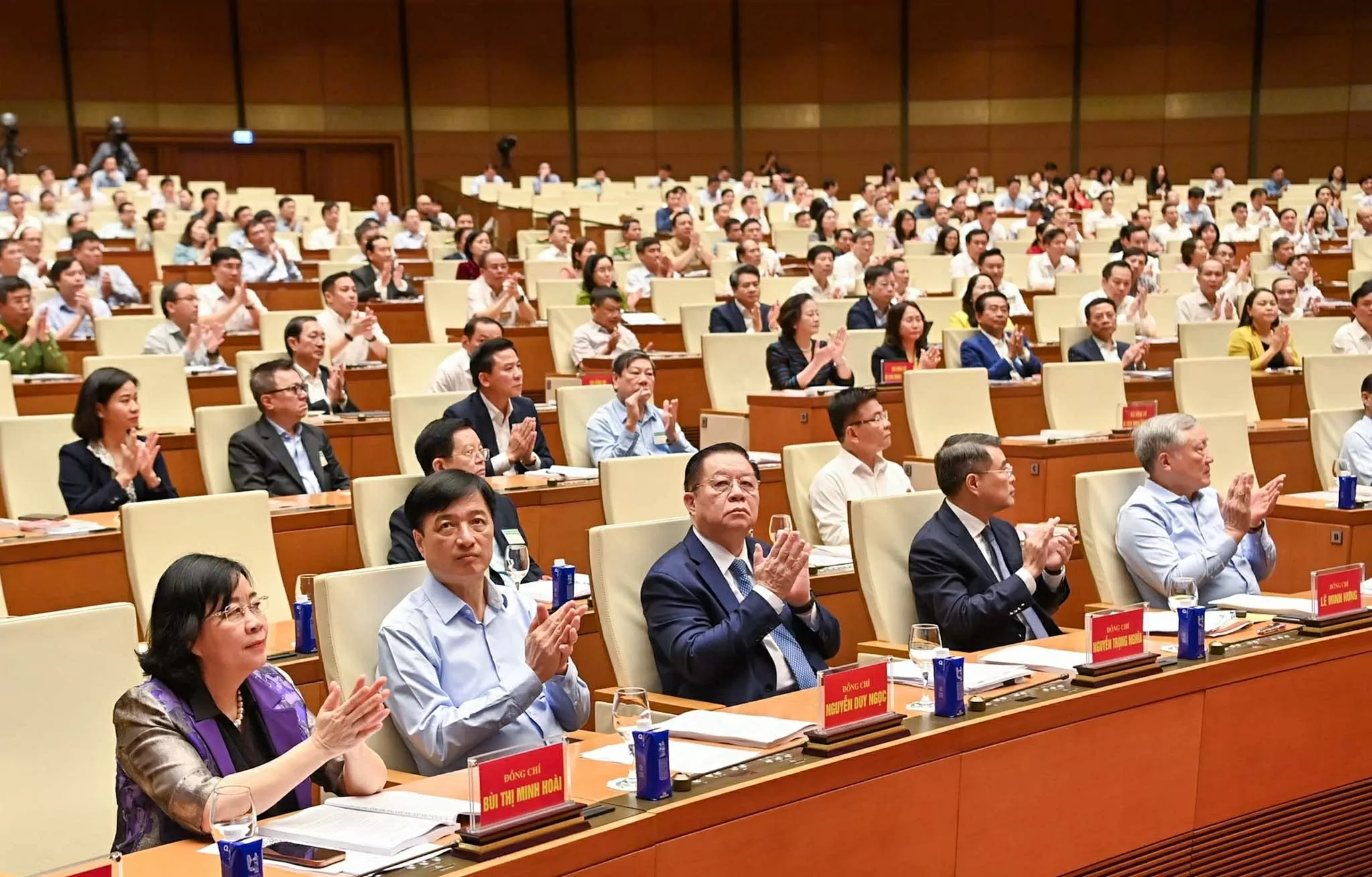 Toàn văn phát biểu chỉ đạo của Tổng Bí thư Tô Lâm tại Hội nghị toàn quốc quán triệt, triển khai thực hiện Nghị quyết Hội nghị Trung ương 11 khoá XIII Toàn văn phát biểu chỉ đạo của Tổng Bí thư Tô Lâm tại Hội nghị toàn quốc quán triệt, triển khai thực hiện Nghị quyết Hội nghị Trung ương 11 khoá XIII