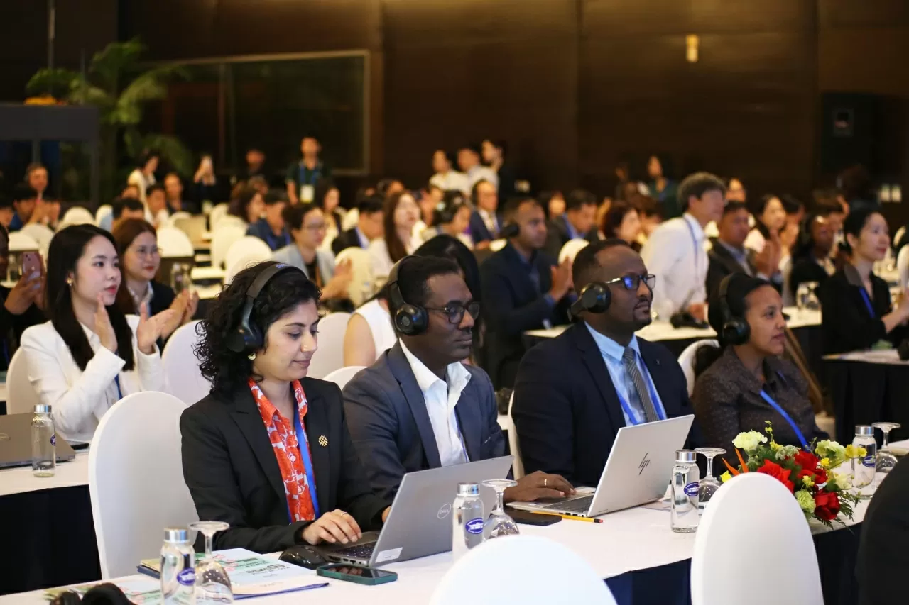 Toàn cảnh Diễn đàn đối thoại. (Ảnh: Thành Long)