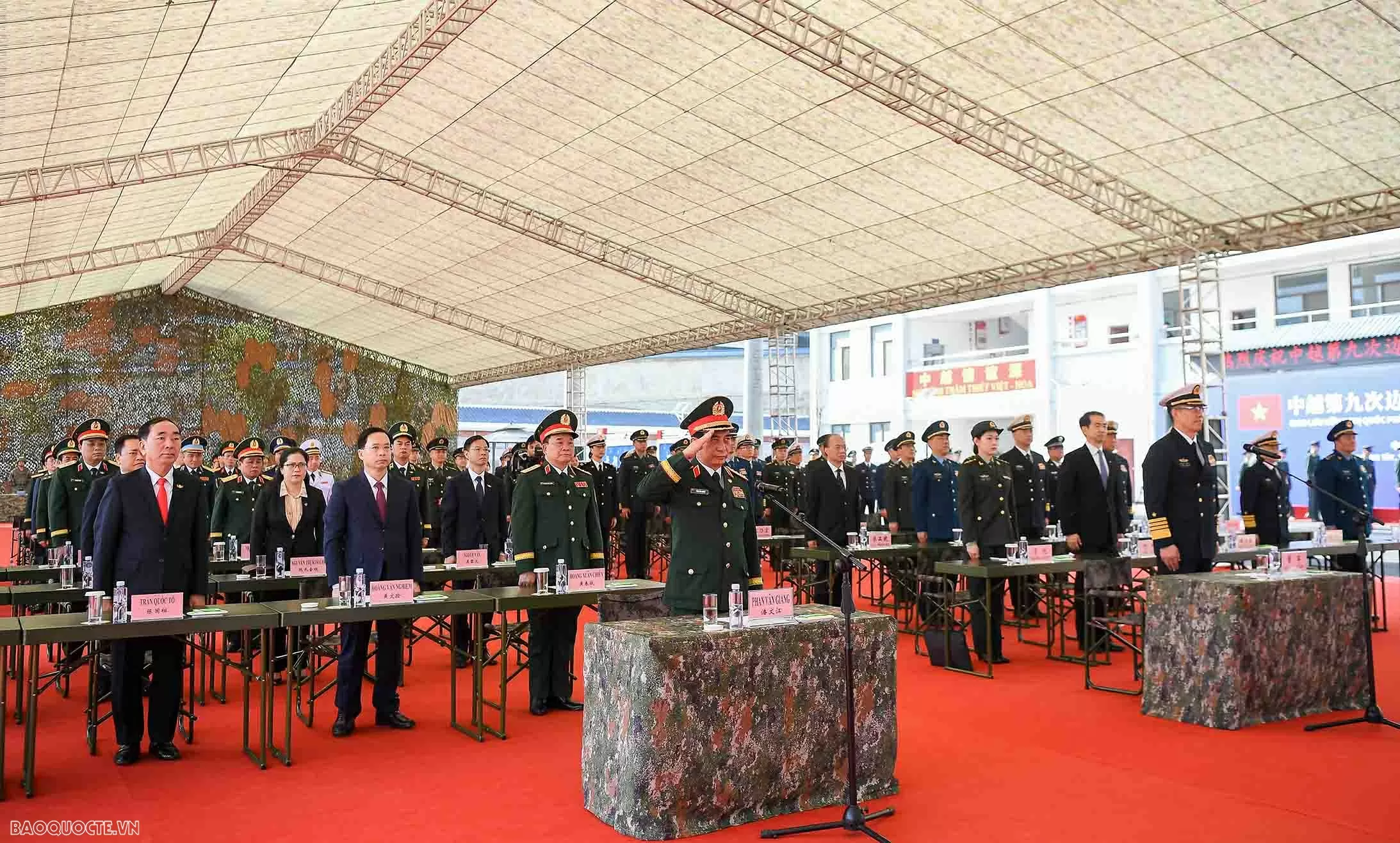 Hải quân Việt Nam-Trung Quốc tuần tra liên hợp tại Vịnh Bắc Bộ Hải quân Việt Nam-Trung Quốc tuần tra liên hợp tại Vịnh Bắc Bộ