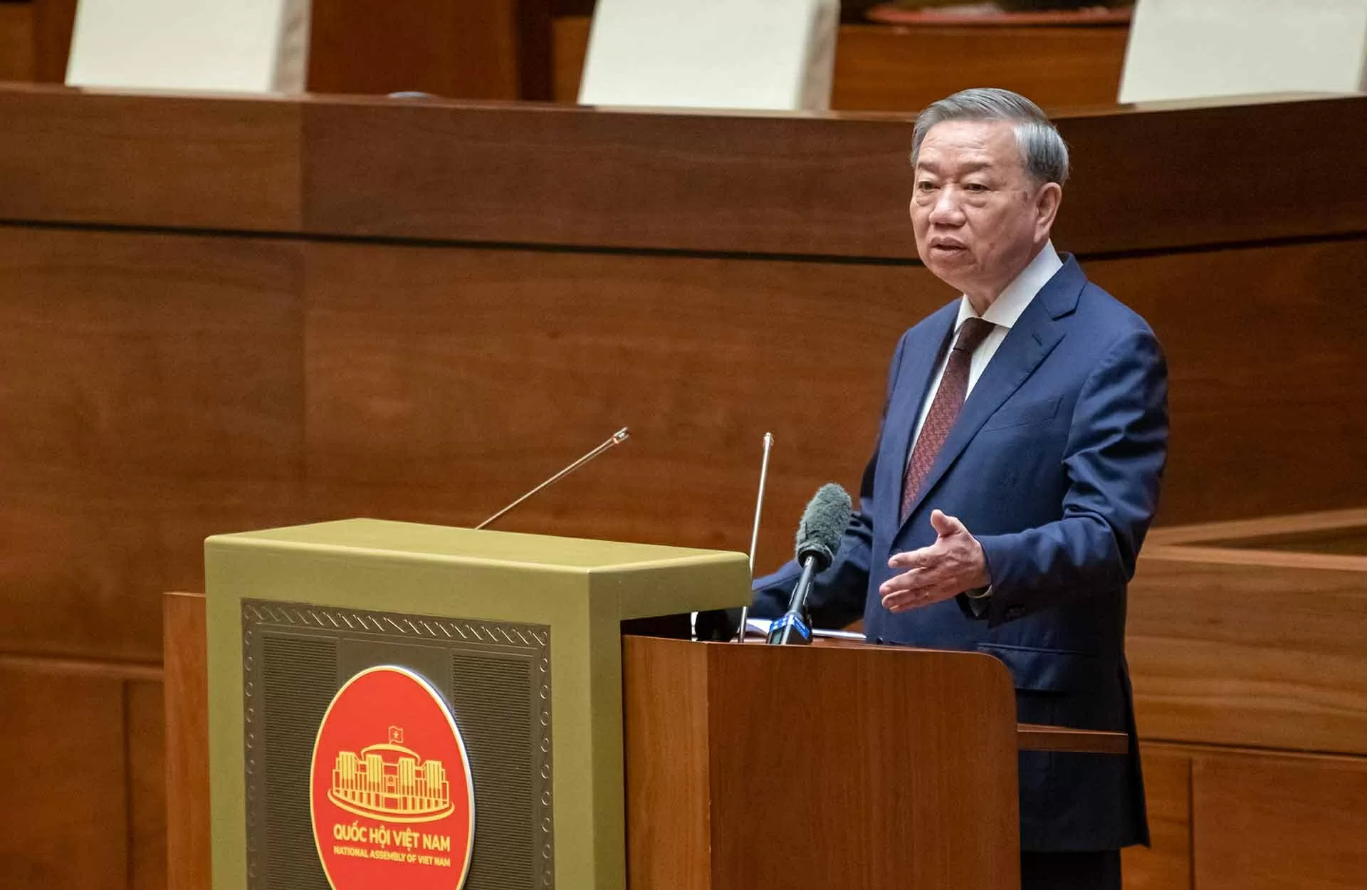 Toàn văn phát biểu chỉ đạo của Tổng Bí thư Tô Lâm tại Hội nghị toàn quốc quán triệt, triển khai thực hiện Nghị quyết Hội nghị Trung ương 11 khoá XIII Toàn văn phát biểu chỉ đạo của Tổng Bí thư Tô Lâm tại Hội nghị toàn quốc quán triệt, triển khai thực hiện Nghị quyết Hội nghị Trung ương 11 khoá XIII