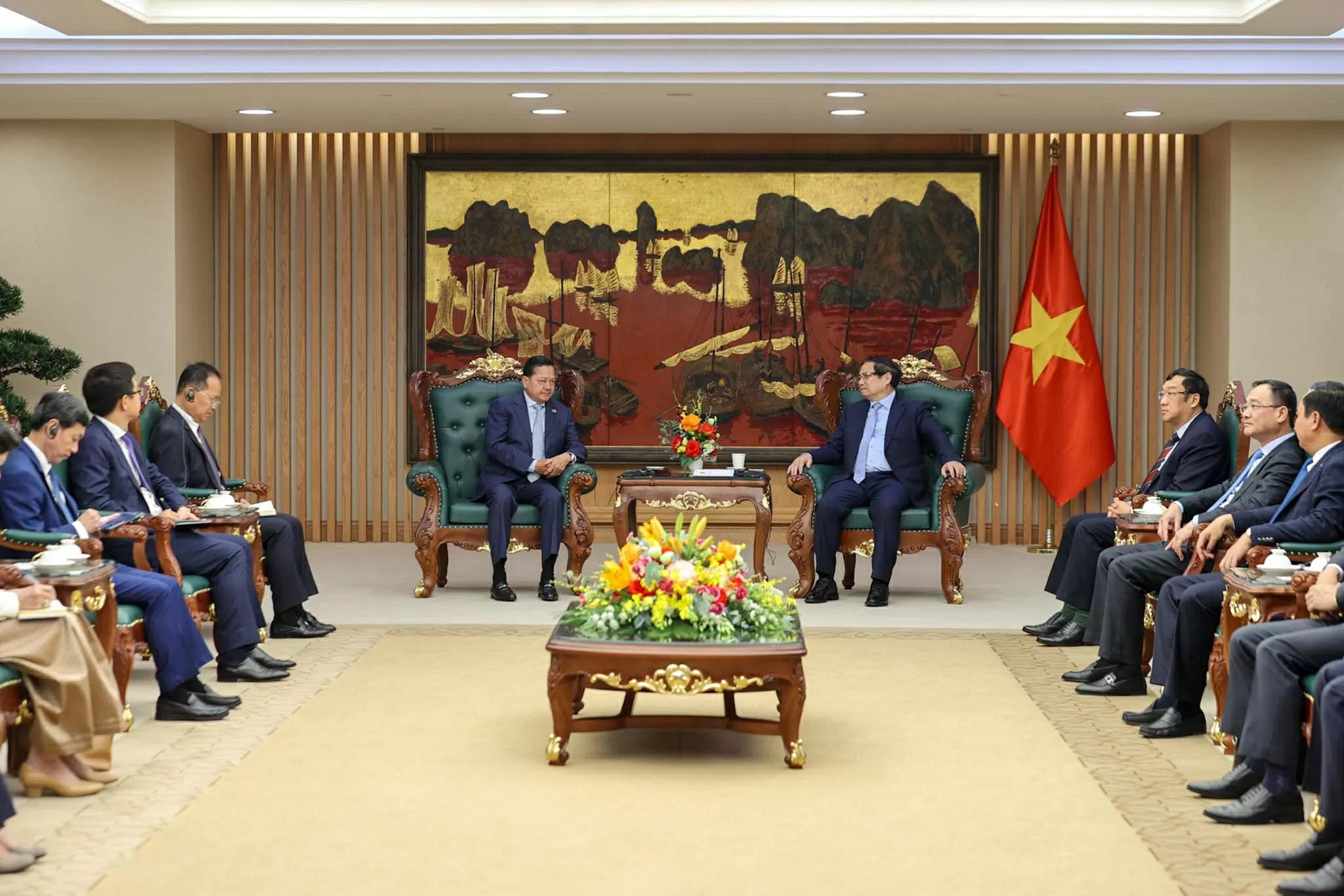 Thủ tướng Phạm Minh Chính tiếp Phó Thủ tướng Campuchia Neth Savoeun nhân dịp tham dự Hội nghị thượng đỉnh P4G Thủ tướng Phạm Minh Chính tiếp Phó Thủ tướng Campuchia Neth Savoeun nhân dịp tham dự Hội nghị thượng đỉnh P4G