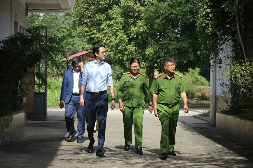 Thứ trưởng Đỗ Hùng Việt kiểm tra công tác đặc xá năm 2025 Thứ trưởng Đỗ Hùng Việt kiểm tra công tác đặc xá năm 2025