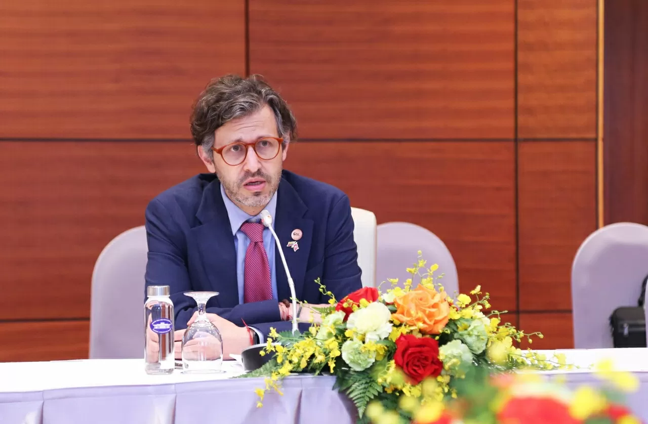 Thứ trưởng Ngoại giao Colombia Mauricio Jaramillo Jassir mong muốn cùng với Việt Nam đóng vai trò cầu nối thúc đẩy quan hệ giữa khu vực Mỹ Latinh và châu Á-Thái Bình Dương. (Ảnh: Thành Long)
