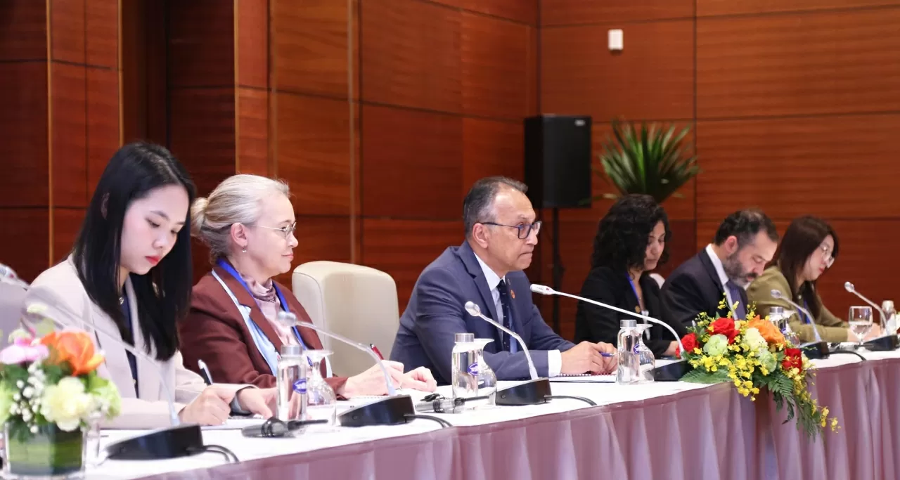 Chủ tịch kiêm Tổng Giám đốc WRI Ani Dasgupta mong muốn được tiếp tục đồng hành cùng Việt Nam. (Ảnh: Thành Long) Chủ tịch kiêm Tổng Giám đốc WRI Ani Dasgupta mong muốn được tiếp tục đồng hành cùng Việt Nam. (Ảnh: Thành Long)