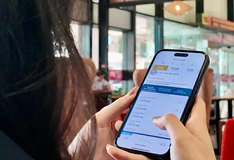 Vietnam Airlines tiên phong ứng dụng định danh và xác thực điện tử toàn trình trong thủ tục bay Vietnam Airlines tiên phong ứng dụng định danh và xác thực điện tử toàn trình trong thủ tục bay