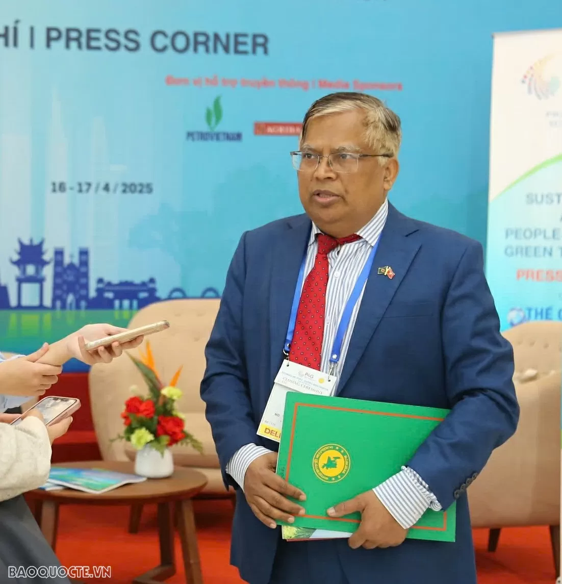 Đại sứ Bangladesh: Việt Nam hội tụ đủ điều kiện để trở thành hình mẫu chuyển đổi xanh