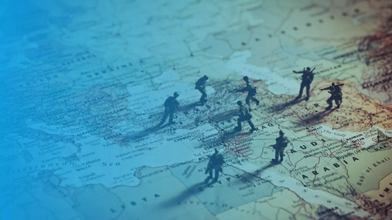 Bất ngờ chiến lược trong quan hệ quốc tế và một số hàm ý chính sách