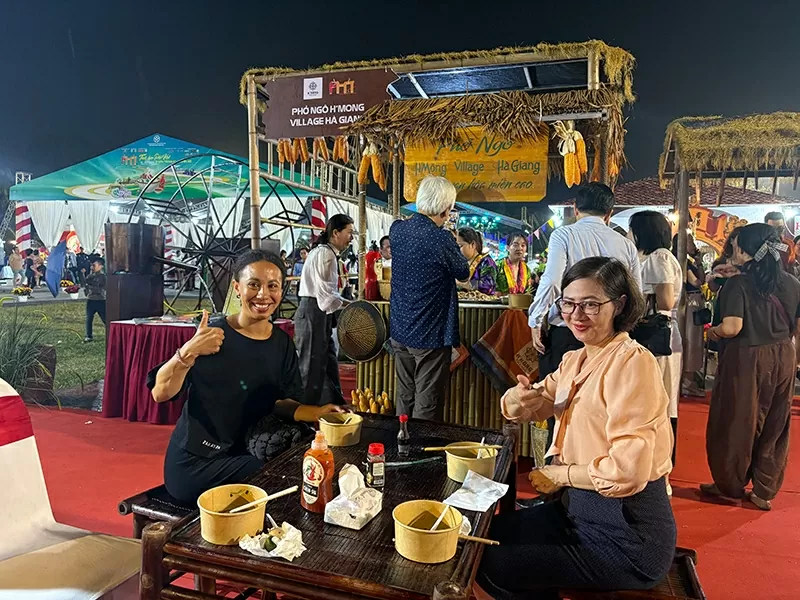Festival Phở 2025 - Nơi tinh hoa ẩm thực Việt vươn mình trong kỷ nguyên số Festival Phở 2025 - Nơi tinh hoa ẩm thực Việt vươn mình trong kỷ nguyên số