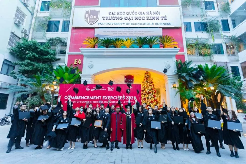 Cơ hội lựa chọn ngành học phù hợp với yêu cầu thị trường lao động trong kỷ nguyên số