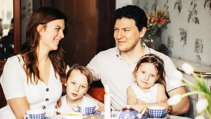 Nga khuyến khích giới trẻ nghiên cứu lịch sử thông qua tìm hiểu truyền thống gia đình Nga khuyến khích giới trẻ nghiên cứu lịch sử thông qua tìm hiểu truyền thống gia đình