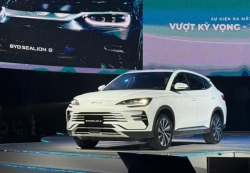 BYD Sealion 6 ra mắt khách hàng Việt, giá ưu đãi từ 799 triệu đồng