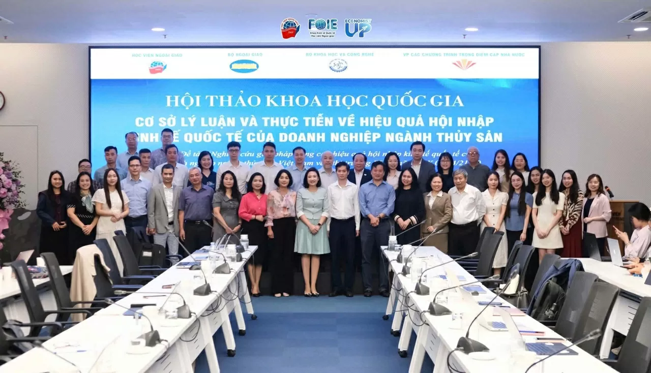 Hội thảo quốc gia: “Cơ sở lý luận và thực tiễn về hiệu quả hội nhập kinh tế quốc tế của doanh nghiệp ngành thuỷ sản” Hội thảo quốc gia: “Cơ sở lý luận và thực tiễn về hiệu quả hội nhập kinh tế quốc tế của doanh nghiệp ngành thuỷ sản”