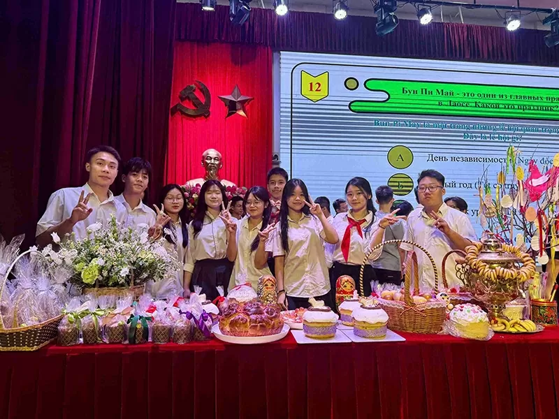 Sắc màu Phục Sinh: Khi truyền thống Nga lan tỏa trong không gian văn hóa Việt Sắc màu Phục Sinh: Khi truyền thống Nga lan tỏa trong không gian văn hóa Việt