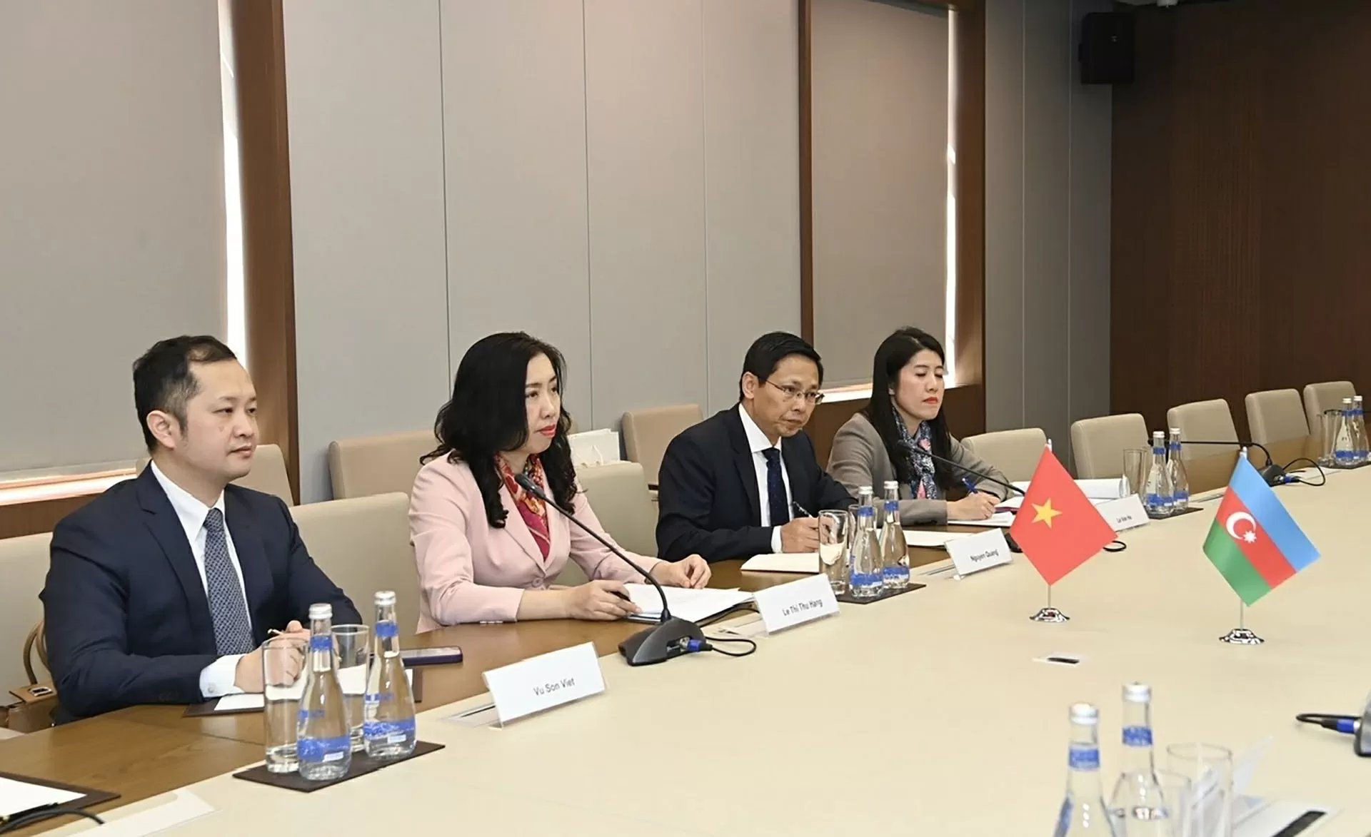 Thứ trưởng Ngoại giao Lê Thị Thu Hằng thăm Azerbaijan và đồng chủ trì Tham vấn chính trị