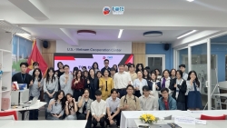 Tư duy 'phá khuôn và dấn thân' truyền cảm hứng sự nghiệp cho sinh viên Học viện Ngoại giao