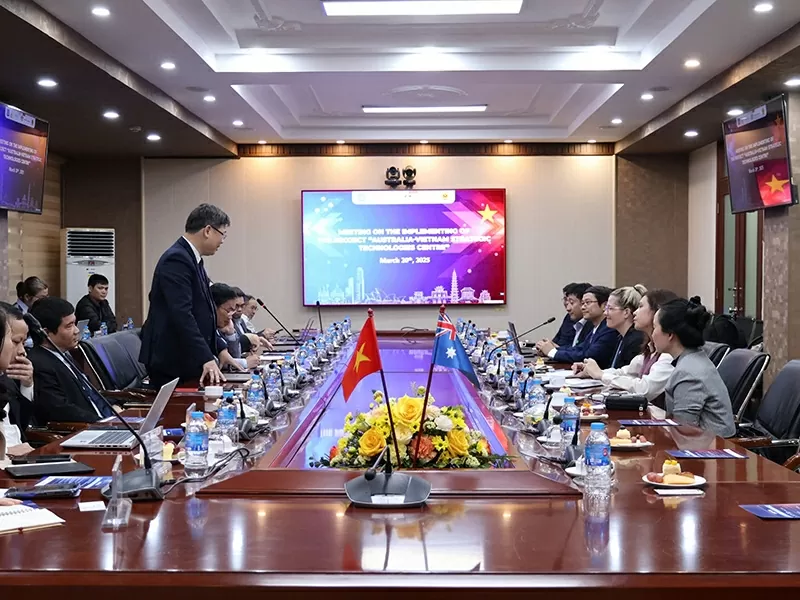 Đại diện Bộ KHCN, Bộ Ngoại Giao và Thương Mại Úc, UTS, Nokia, Trung tâm đổi mới sáng tạo quốc gia làm việc tại Học viện Công nghệ Bưu chính Viễn thông (PTIT) ngày 20/3/2025. Đại diện Bộ KHCN, Bộ Ngoại Giao và Thương Mại Úc, UTS, Nokia, Trung tâm đổi mới sáng tạo quốc gia làm việc tại Học viện Công nghệ Bưu chính Viễn thông (PTIT) ngày 20/3/2025.