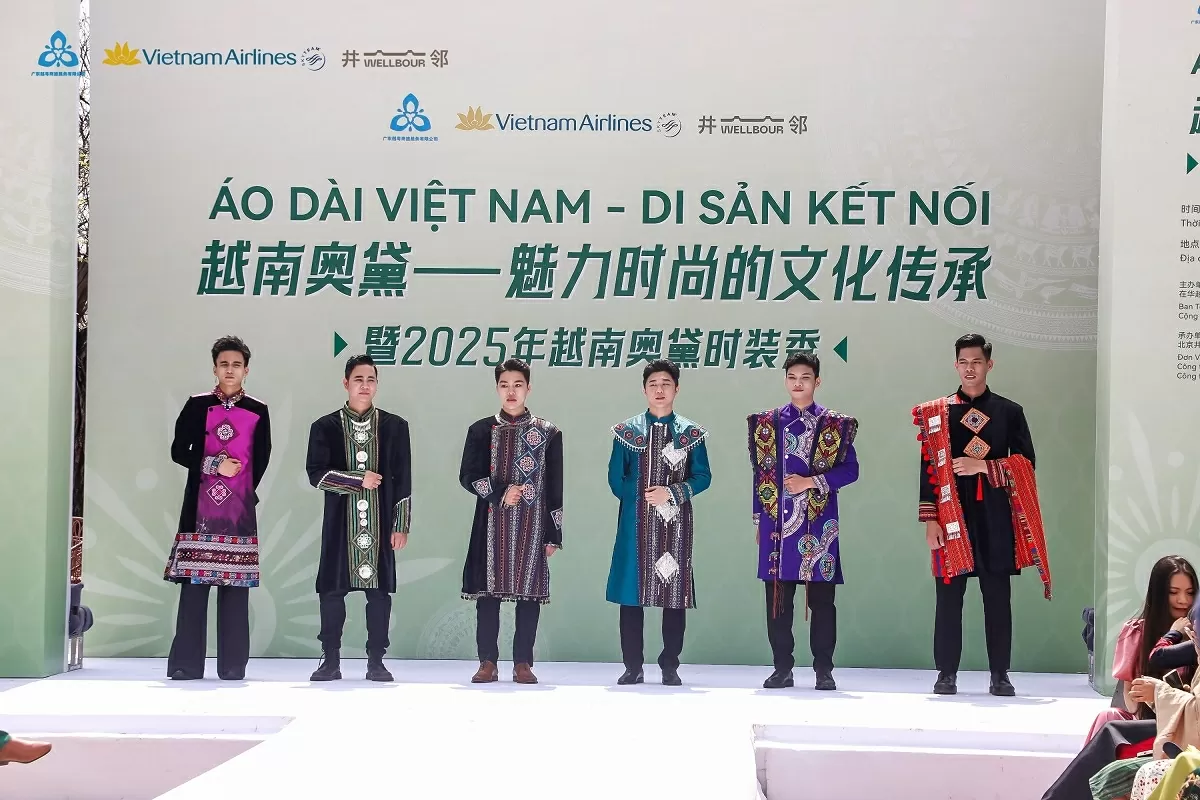 Áo dài Việt Phượng: Lan tỏa vẻ đẹp và giá trị Việt Nam khắp năm châu