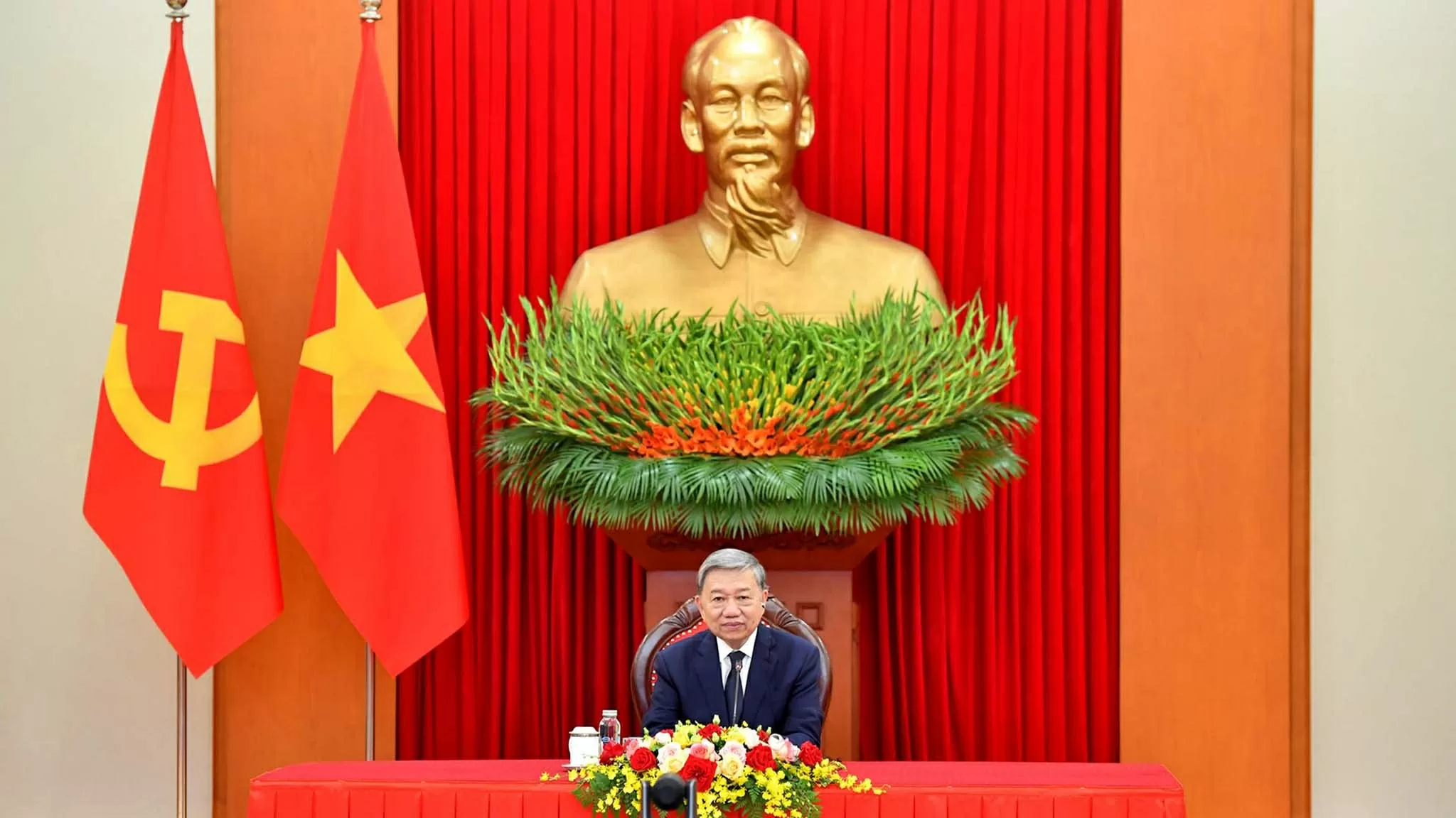 Tổng Bí thư Tô Lâm điện đàm với Chủ tịch Đảng Đại hội Dân tộc Phi, Tổng thống Nam Phi Cyril Ramaphosa. (Nguồn: Báo Nhân dân)