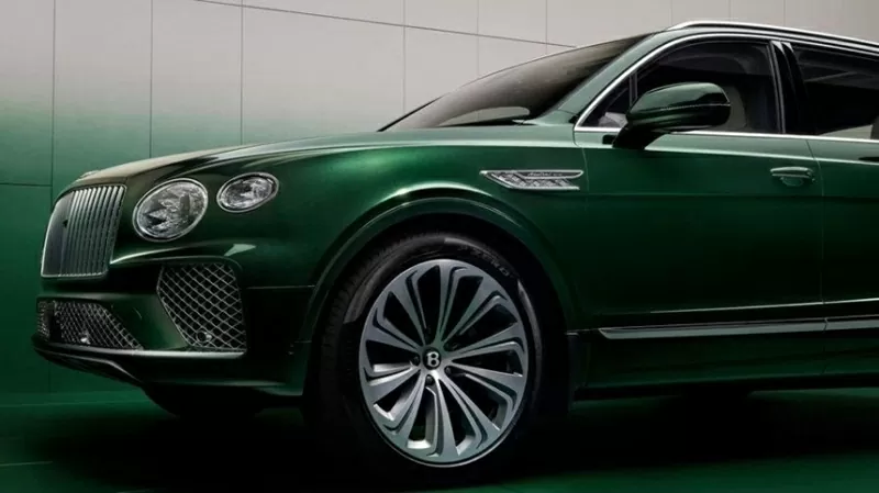 Bentley Bentayga Atelier Edition sử dụng bộ mâm 22 inch đa chấu tinh xảo Bentley Bentayga Atelier Edition sử dụng bộ mâm 22 inch đa chấu tinh xảo