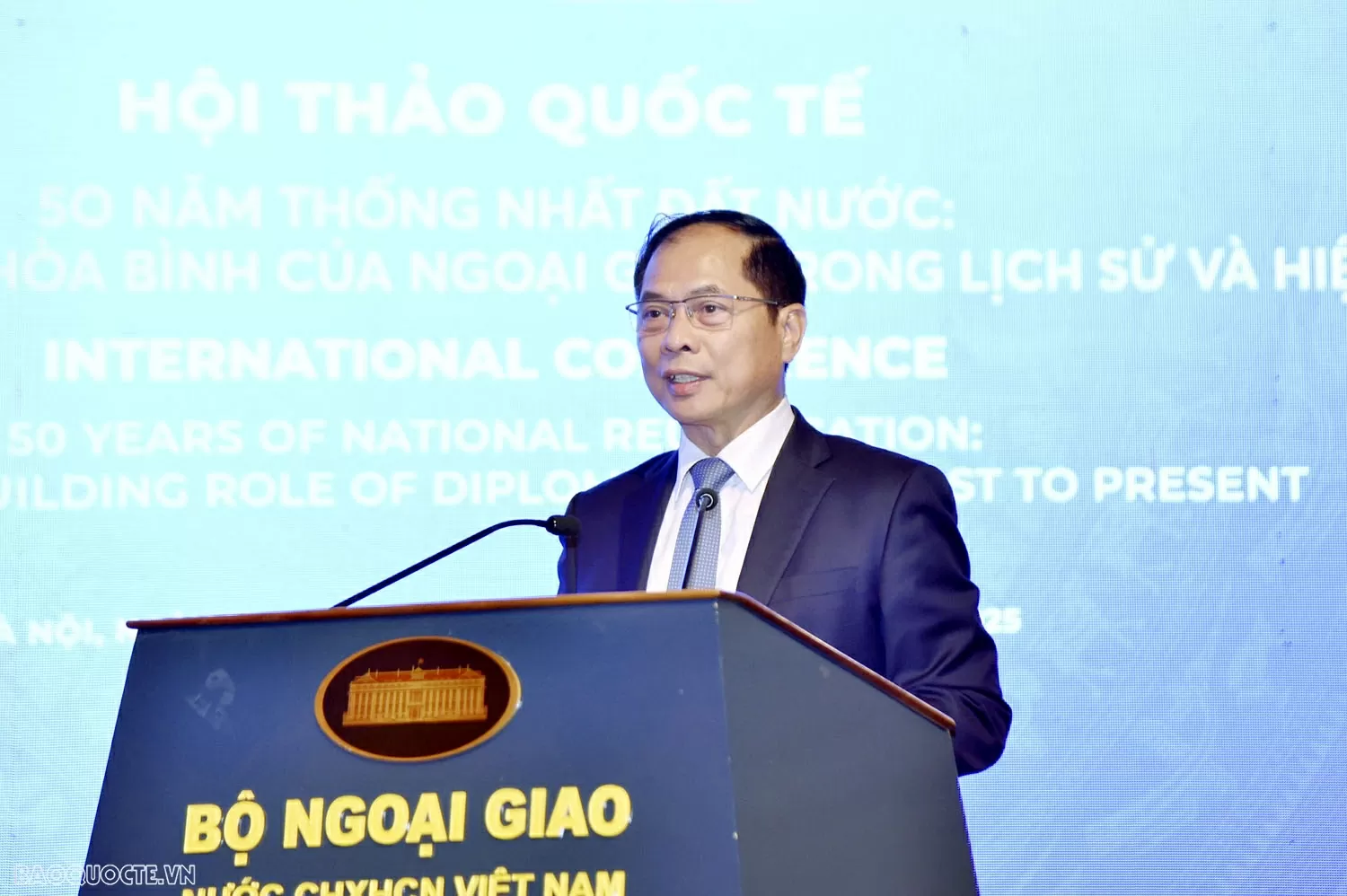 Ngoại giao và vai trò kiến tạo hòa bình trong lịch sử và hiện tại