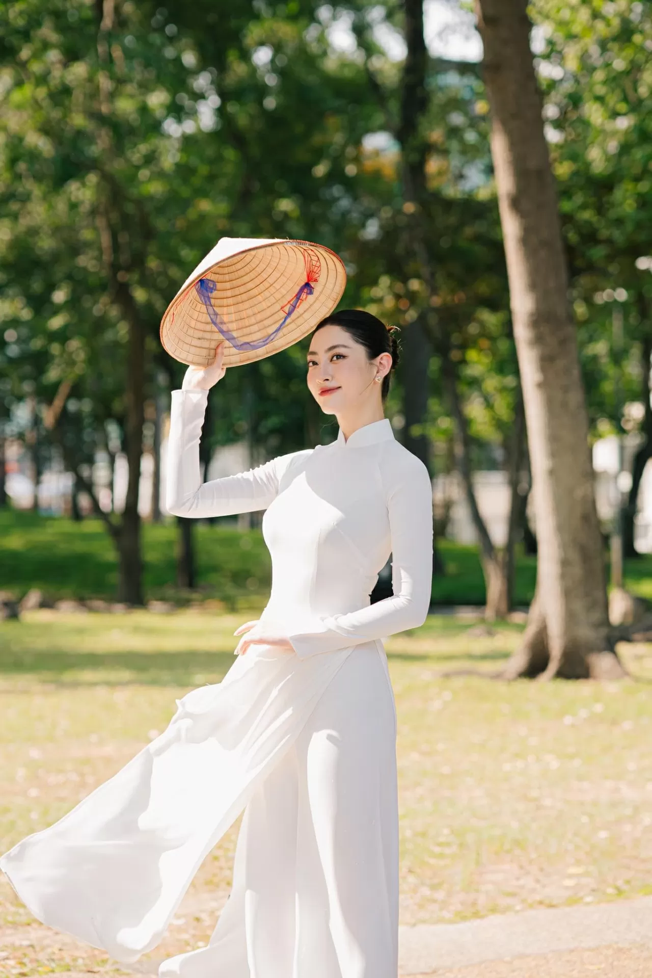 Hoa hậu Lương Thùy Linh
