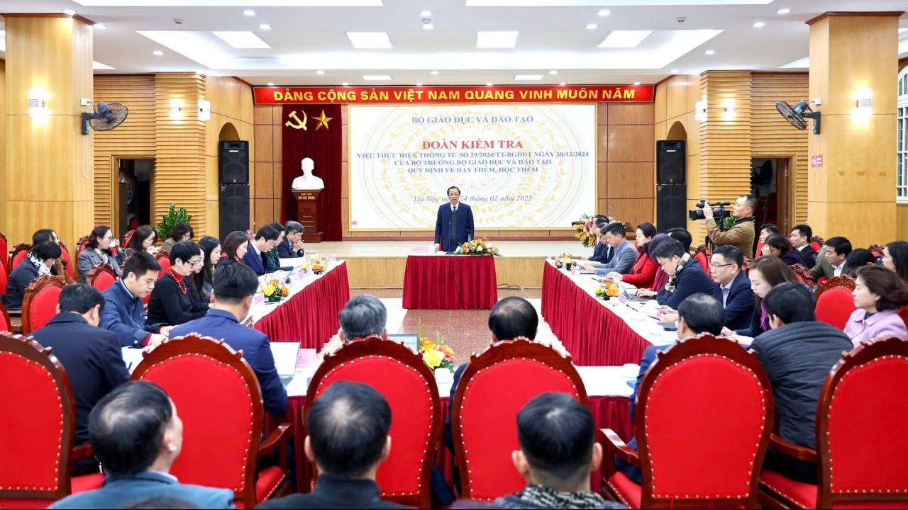 Bộ GD&ĐT đề nghị Hà Nội xác minh thông tin phản ánh về dạy thêm, học thêm trái quy định