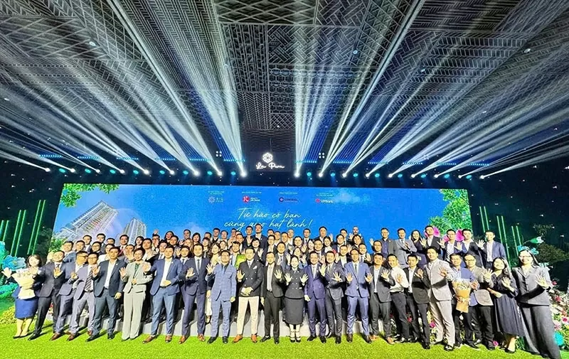 VietNam Land ký kết hợp tác phân phối dự án La Pura - Hợp lực cho giai đoạn tăng tốc