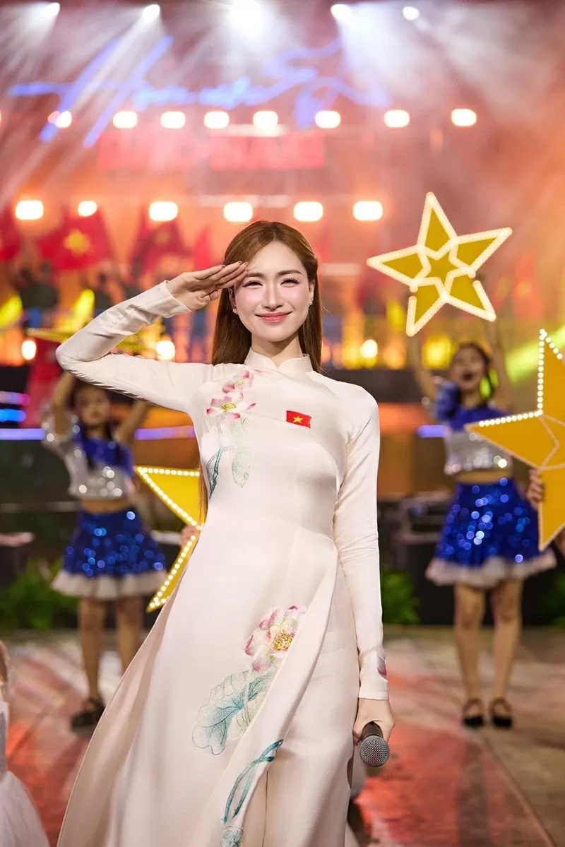 Sao Việt Sao Việt