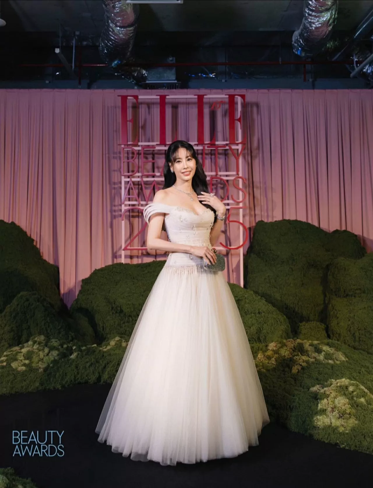 Hoa hậu Hà Kiều Anh