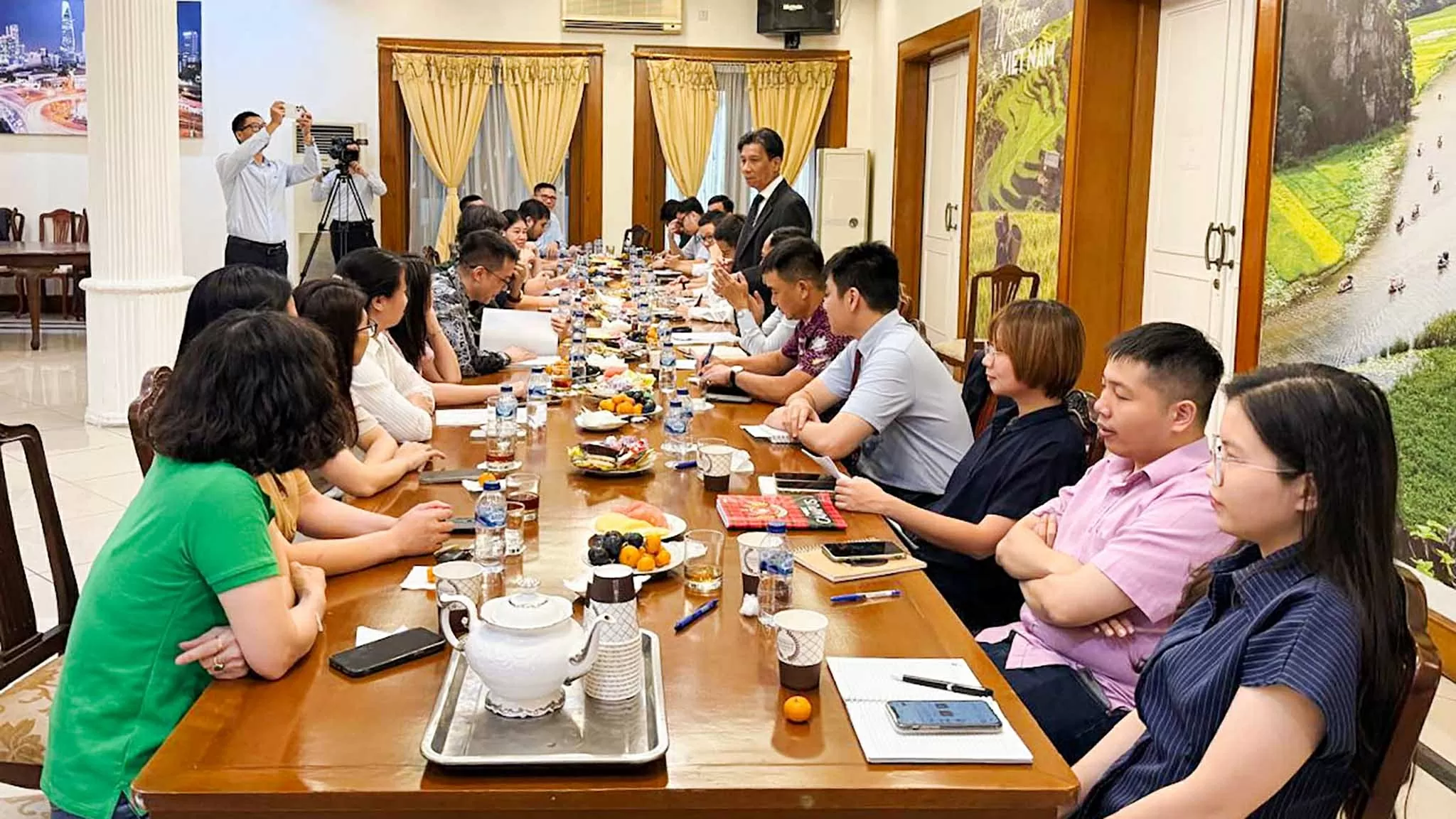 Đảng bộ tại Indonesia tổ chức thành công Đại hội nhiệm kỳ 2025-2030 Đảng bộ tại Indonesia tổ chức thành công Đại hội nhiệm kỳ 2025-2030
