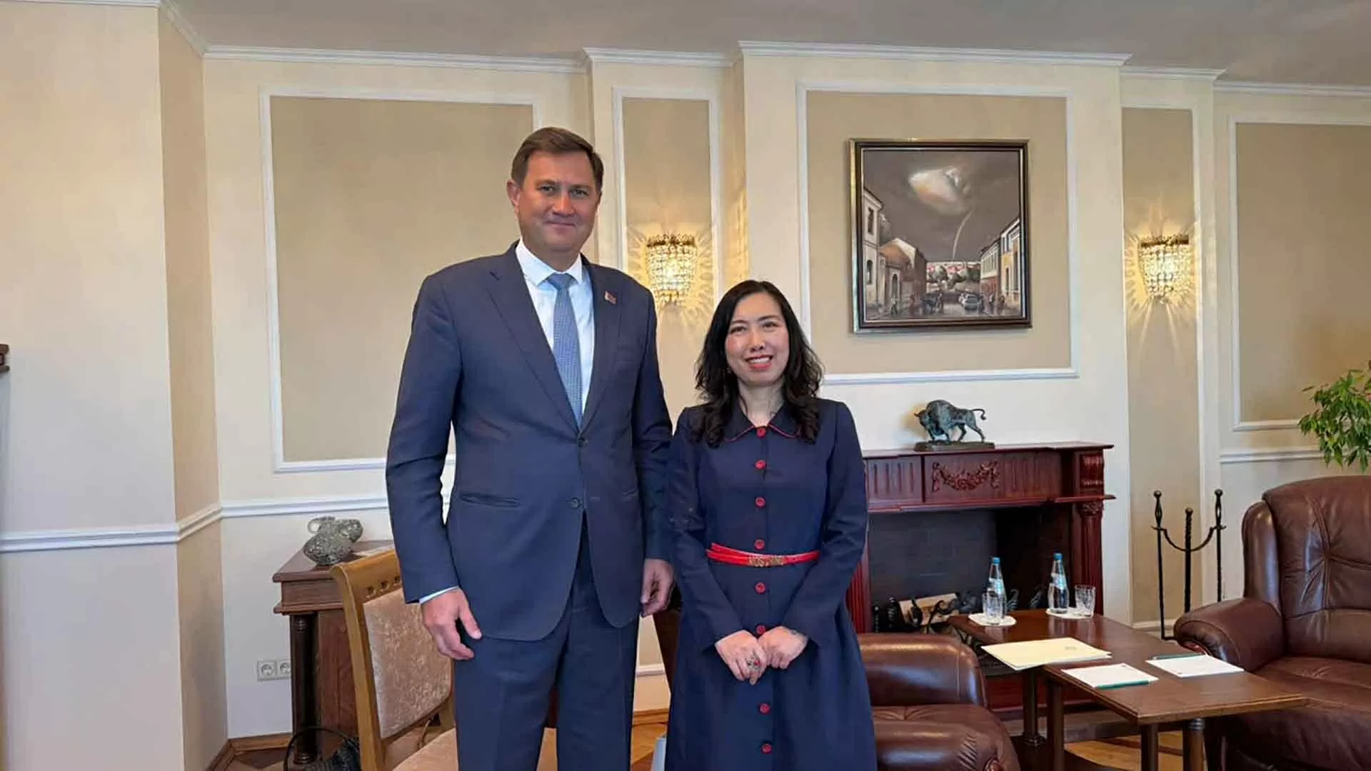 Thứ trưởng Ngoại giao Lê Thị Thu Hằng thăm Belarus, đồng chủ trì Tham vấn chính trị