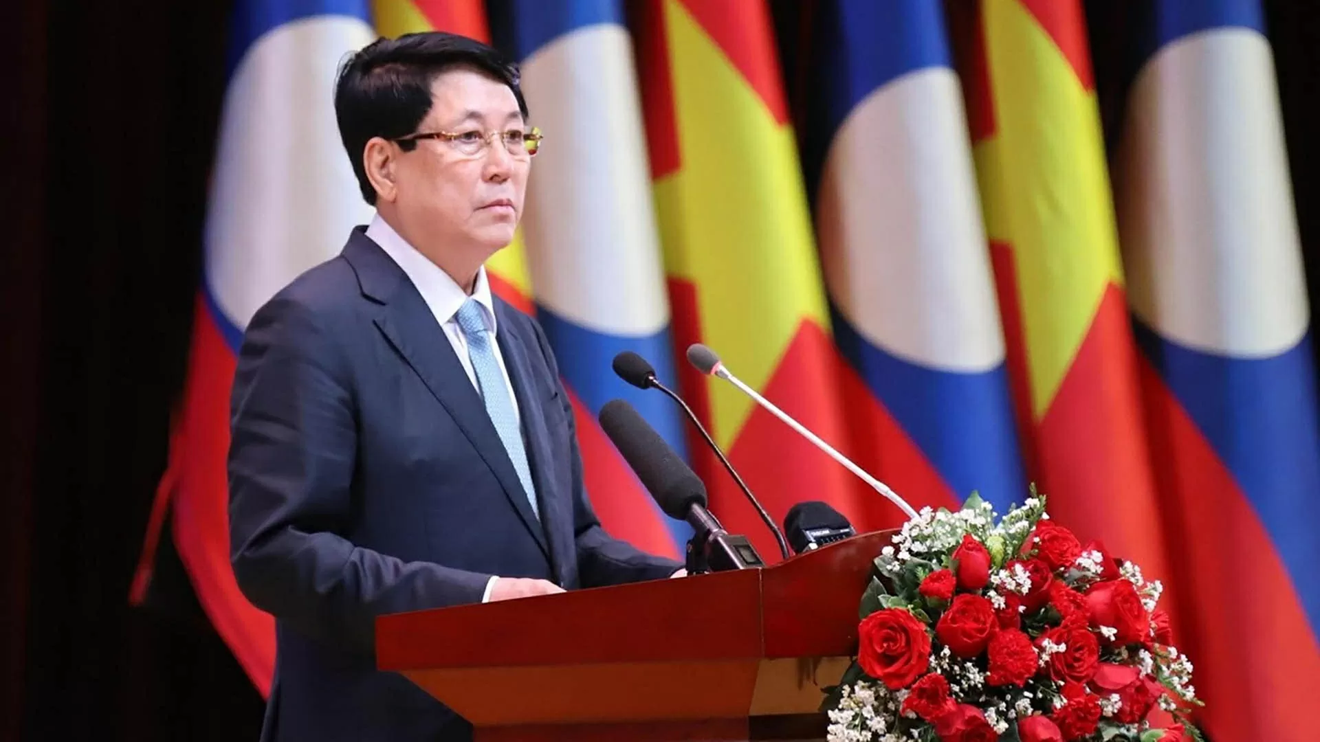 Giao lưu hữu nghị ‘Việt-Lào hai nước chúng ta, tình sâu hơn nước Hồng Hà-Cửu Long’ Giao lưu hữu nghị ‘Việt-Lào hai nước chúng ta, tình sâu hơn nước Hồng Hà-Cửu Long’