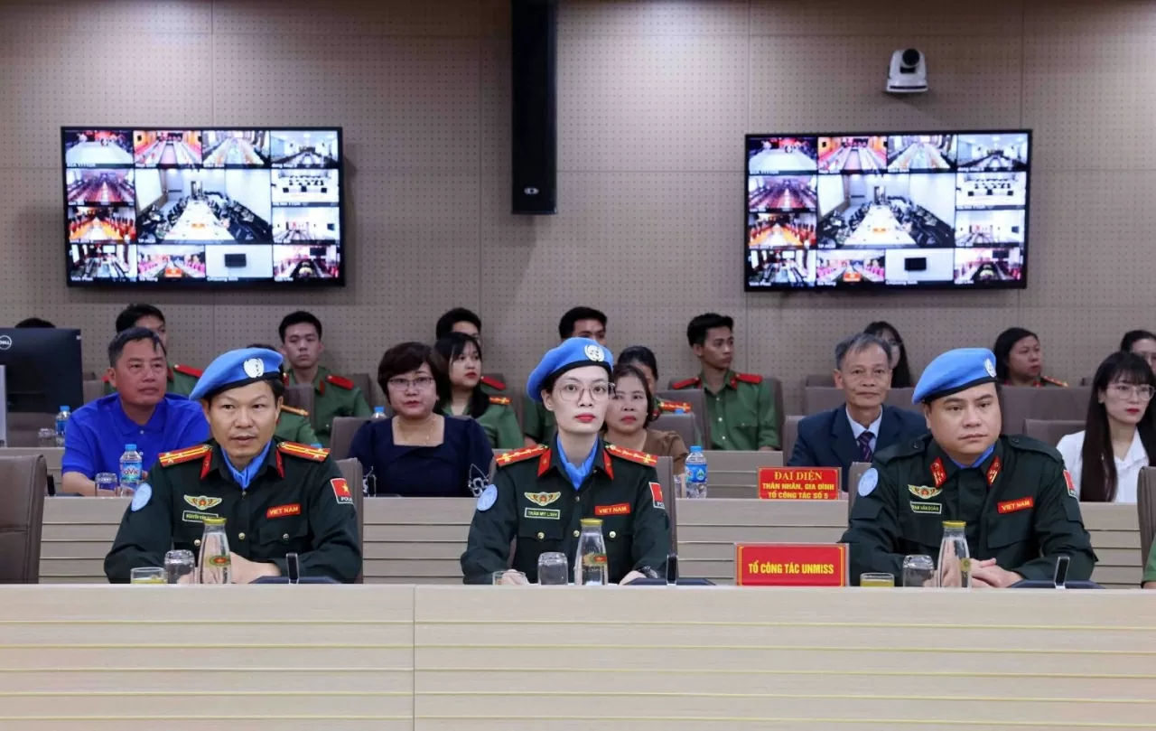 Ba sĩ quan đã trải qua nhiều khoá huấn luyện tiền triển khai do Văn phòng Thường trực Bộ Công an về GGHB LHQ, Cục GGHB Việt Nam tổ chức cũng như các khóa tập huấn nước ngoài. (Nguồn: FPU1) Ba sĩ quan đã trải qua nhiều khoá huấn luyện tiền triển khai do Văn phòng Thường trực Bộ Công an về GGHB LHQ, Cục GGHB Việt Nam tổ chức cũng như các khóa tập huấn nước ngoài. (Nguồn: FPU1)