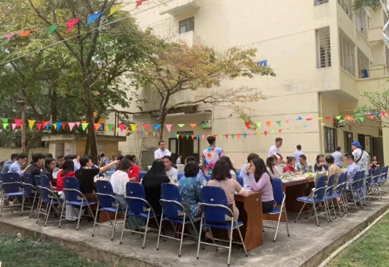 (Ảnh 1) Buổi lễ Bunpimay diễn ra trong không khí ấm áp, vui vẻ. Ảnh: Hoàng Anh