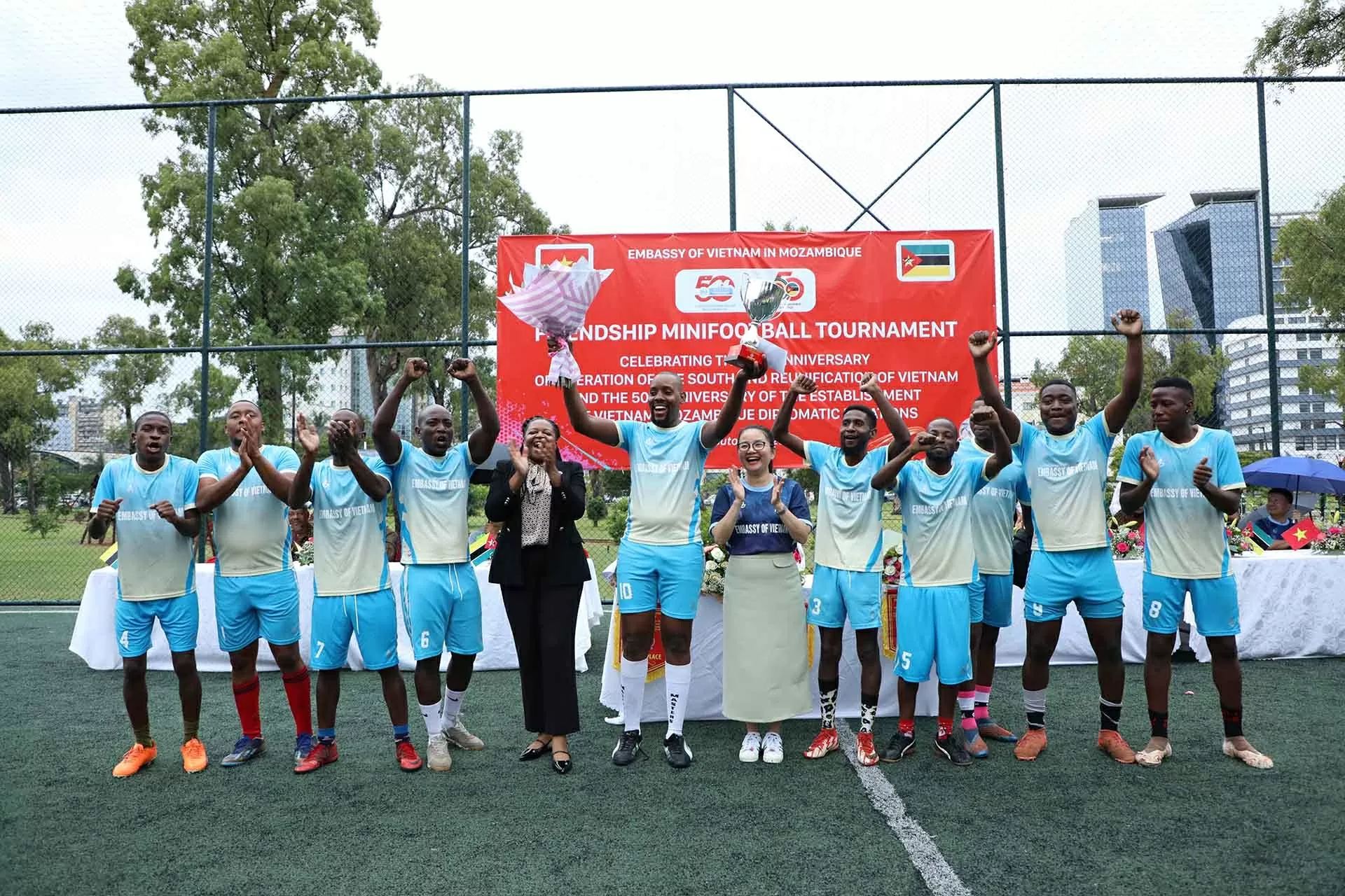 Mozambique luôn là người bạn thân thiết và là đối tác ưu tiên của Việt Nam tại châu Phi Mozambique luôn là người bạn thân thiết và là đối tác ưu tiên của Việt Nam tại châu Phi