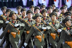 Hào hùng khí thế buổi sơ duyệt diễu binh, diễu hành kỷ niệm 50 năm Ngày Giải phóng miền Nam, thống nhất đất nước